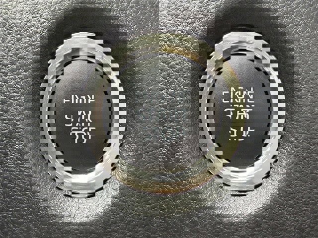 Used 2025 Toyota Corolla SE image 20