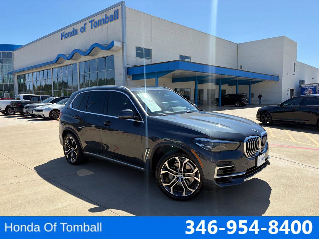 Used 2022 BMW X5 sDrive40i w/ Premium Package image 1