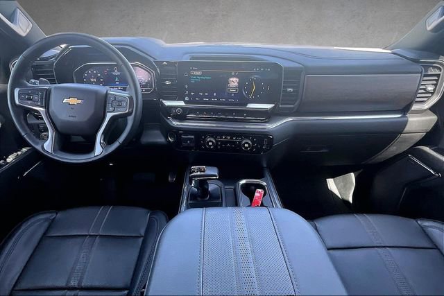 Used 2024 Chevrolet Silverado 1500 High Country w/ Technology Package AWD/4WD image 14