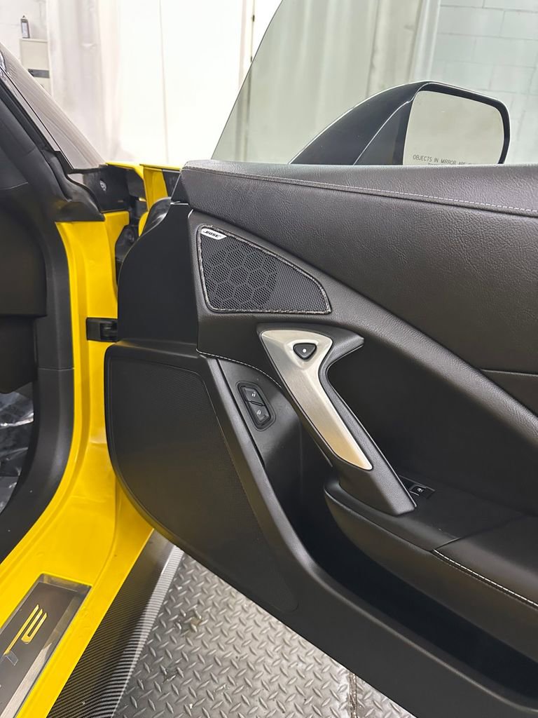 Used 2015 Chevrolet Corvette Stingray Coupe w/ ZF1 Appearance Package image 28