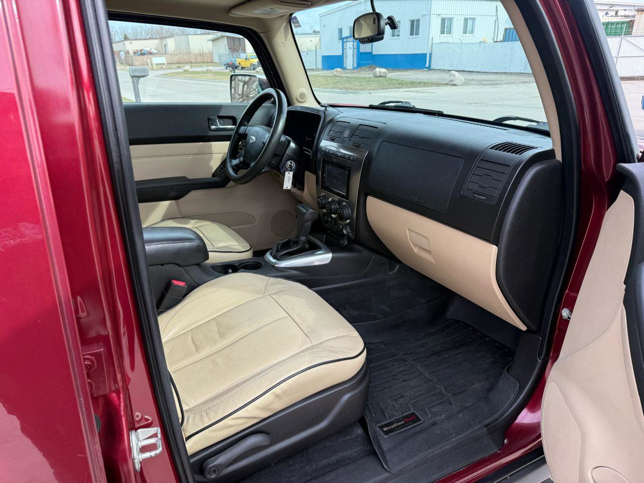 Used 2009 HUMMER H3T Alpha image 26