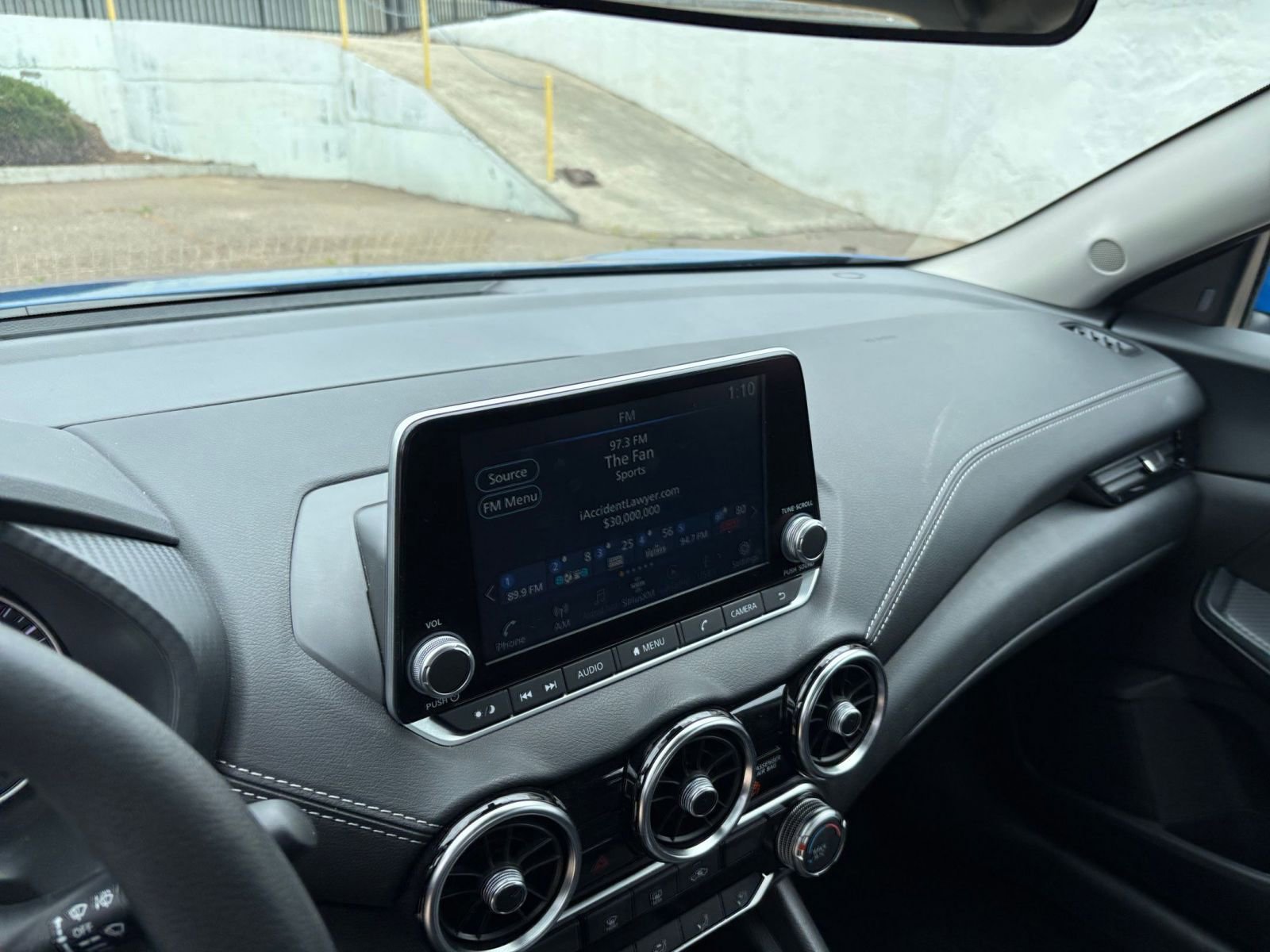 Used 2025 Nissan Sentra SV FWD image 20