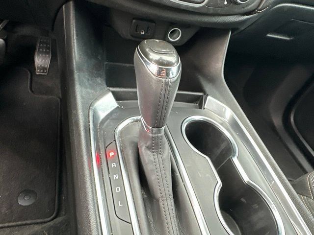 Used 2020 Chevrolet Traverse LT FWD image 37