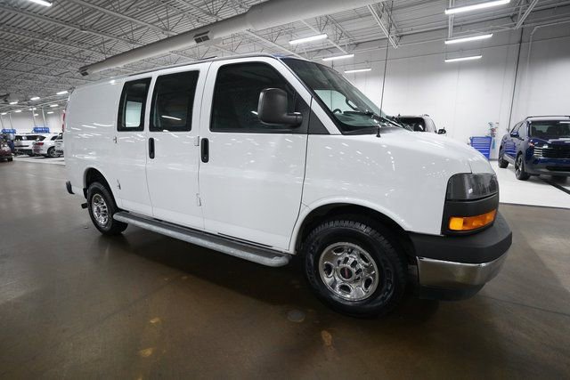 Used 2020 GMC Savana 2500 w/ Driver Convenience Package image 13