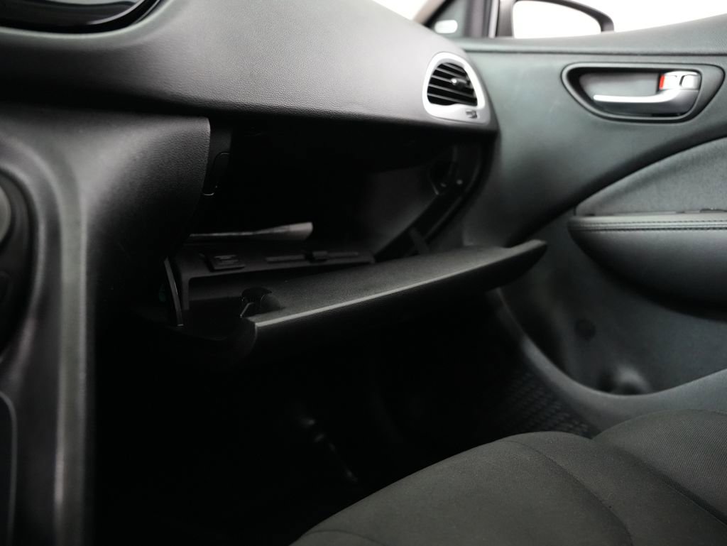 Used 2013 Dodge Dart SXT FWD image 41