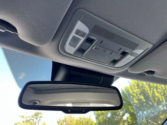 Used 2020 Acura ILX w/ Premium Package FWD image 12