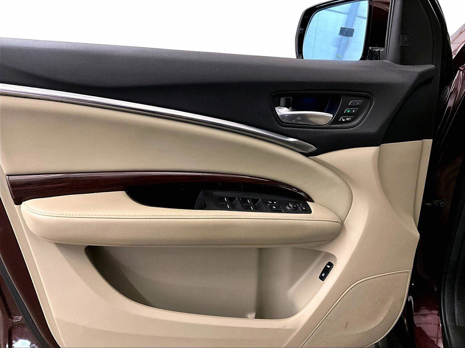 Used 2016 Acura MDX SH-AWD w/ Technology Package image 22