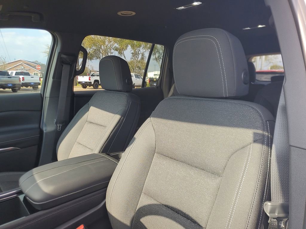 New 2026 Chevrolet Traverse LT w/ Driver Confidence Package image 14