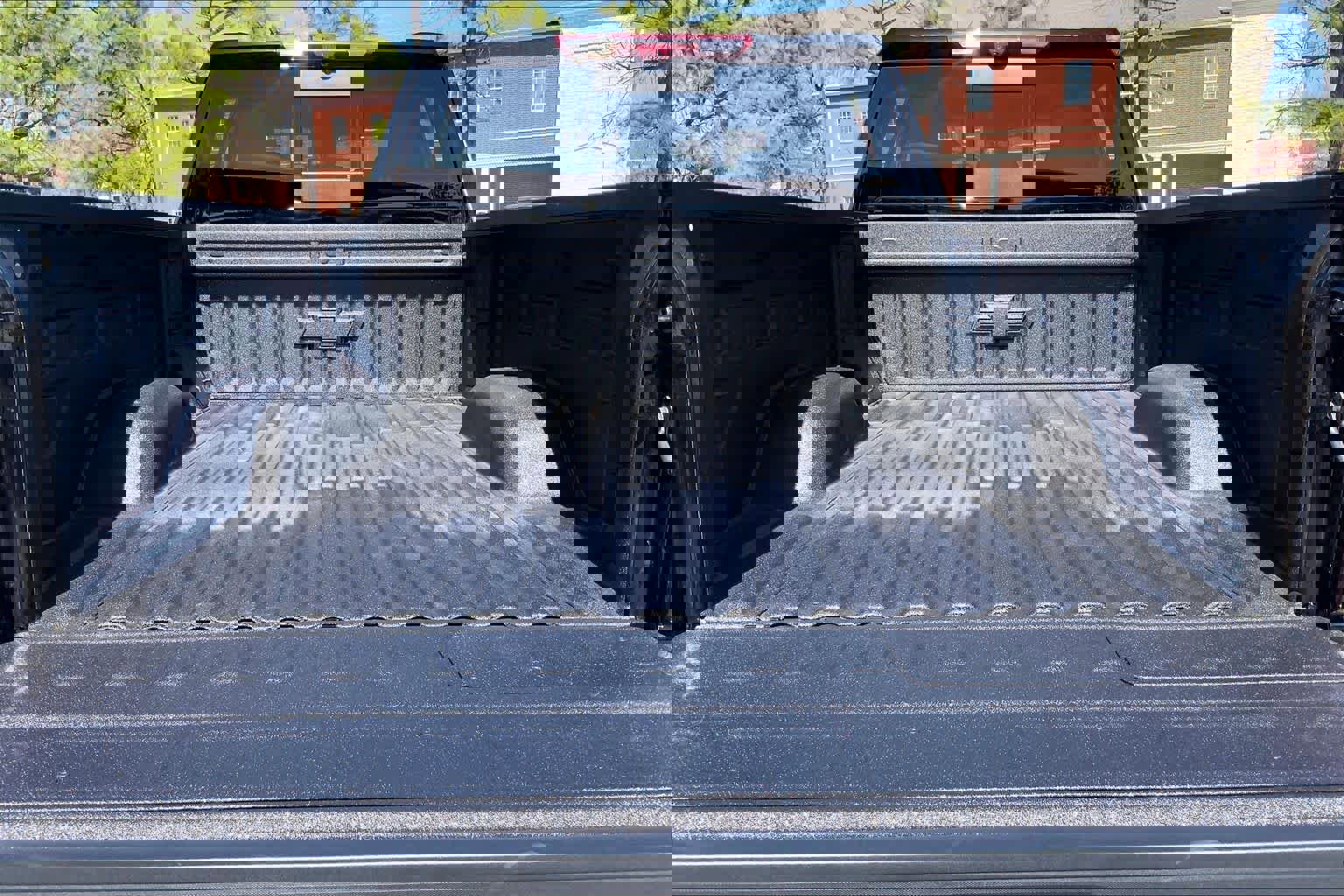 Used 2024 Chevrolet Silverado 2500 LTZ w/ LTZ Convenience Package image 36