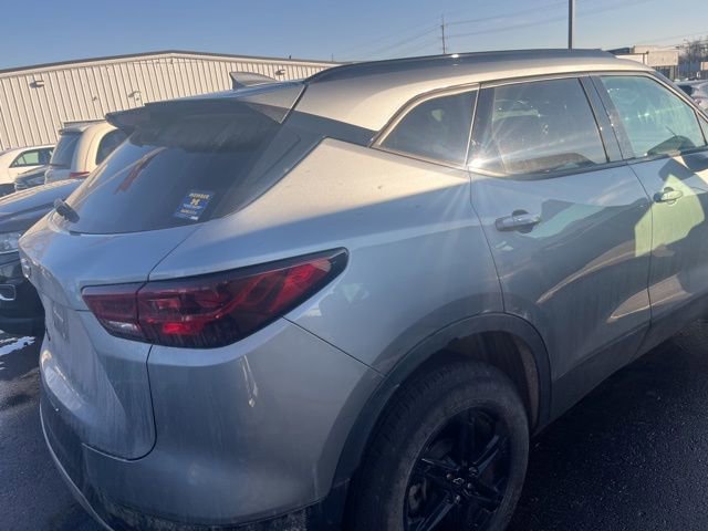 Used 2024 Chevrolet Blazer LT w/ Midnight/Sport Edition image 5