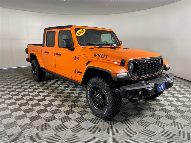 New 2025 Jeep Gladiator Willys image 7