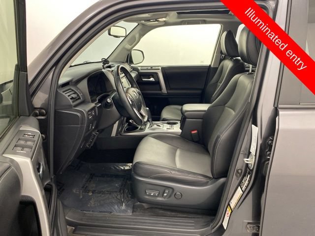 Used 2016 Toyota 4Runner SR5 Premium AWD/4WD image 12