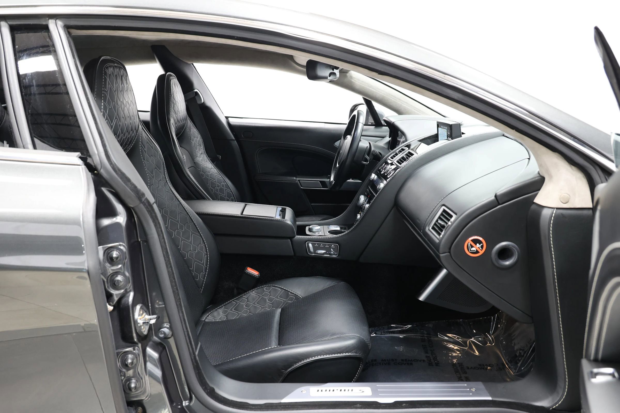 Used 2015 Aston Martin Rapide S image 77