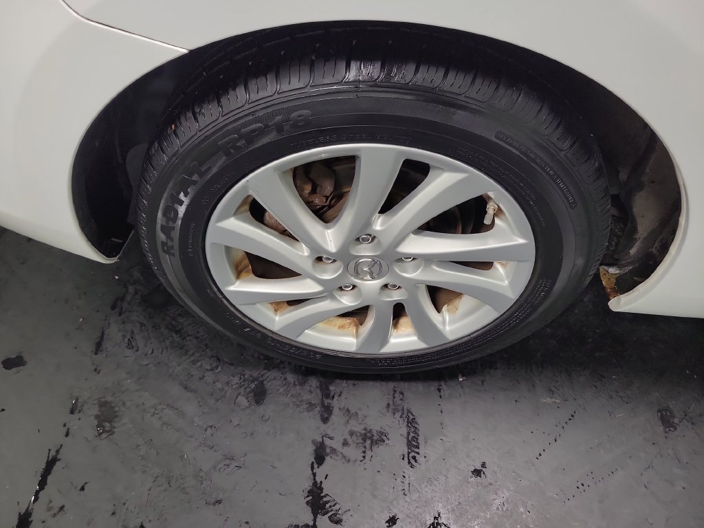 Used 2012 MAZDA MAZDA3 i Touring FWD image 12