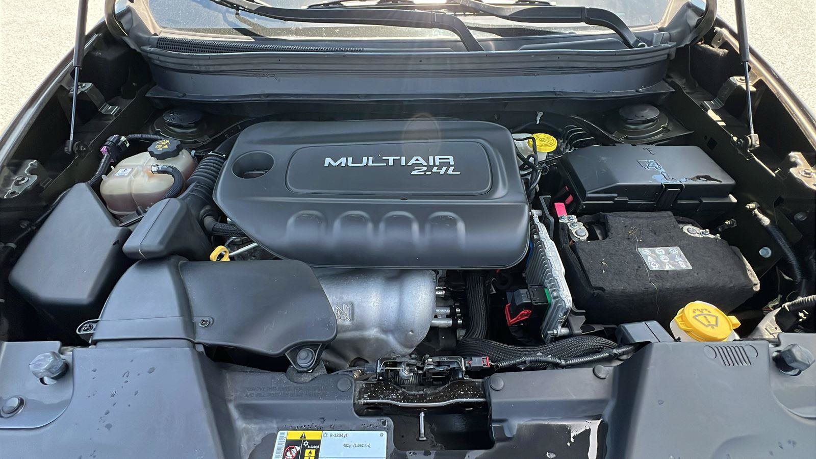 Used 2017 Jeep Cherokee 75th Anniversary AWD/4WD image 10