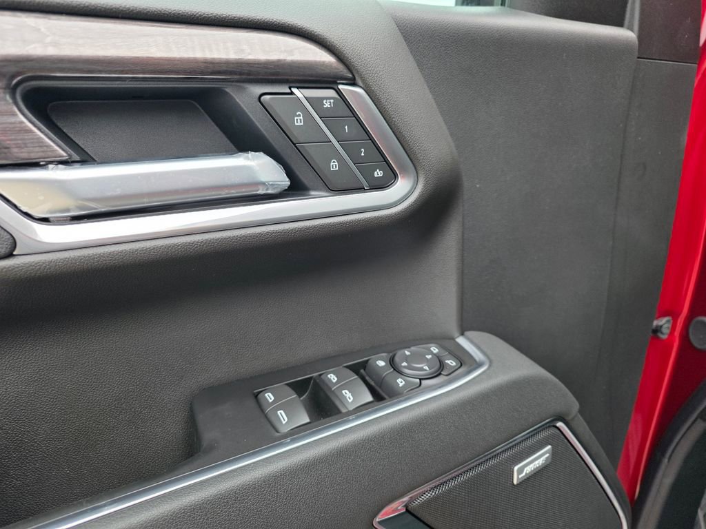 New 2026 Chevrolet Silverado 1500 LTZ w/ LTZ Convenience Package II AWD/4WD image 13
