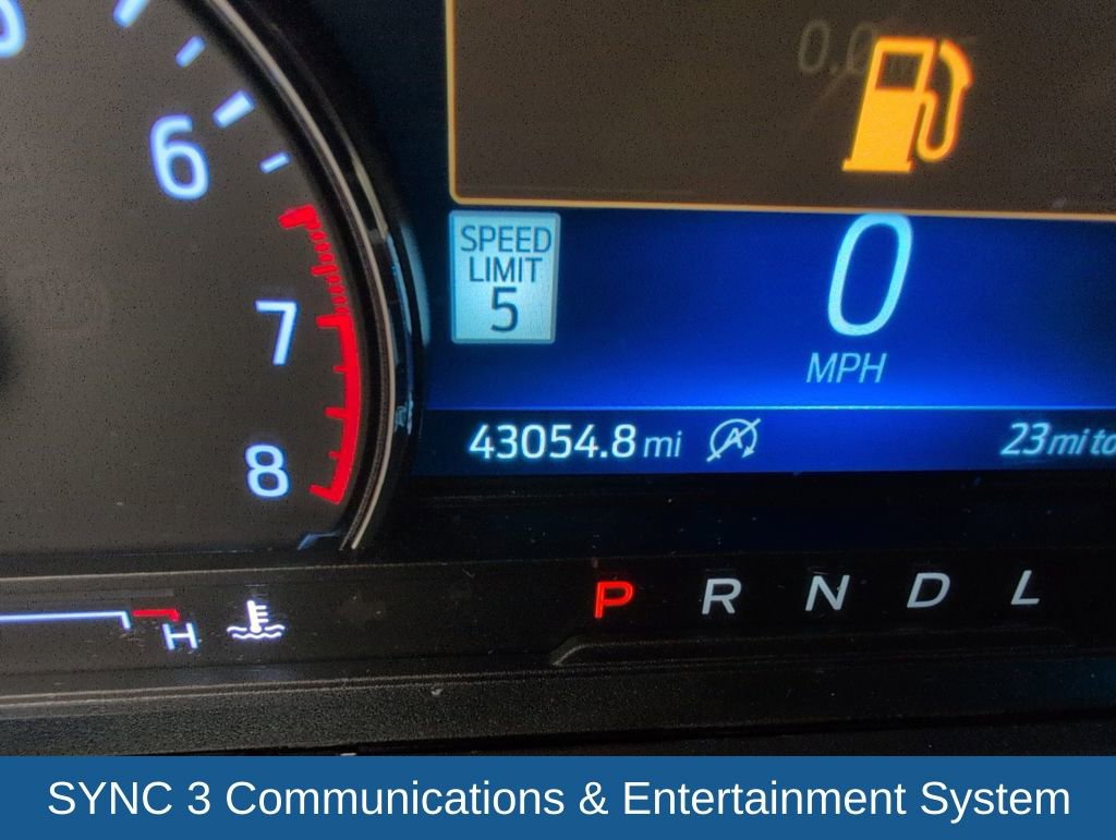 Certified 2023 Ford Explorer ST-Line w/ Class IV Trailer Tow Package image 29