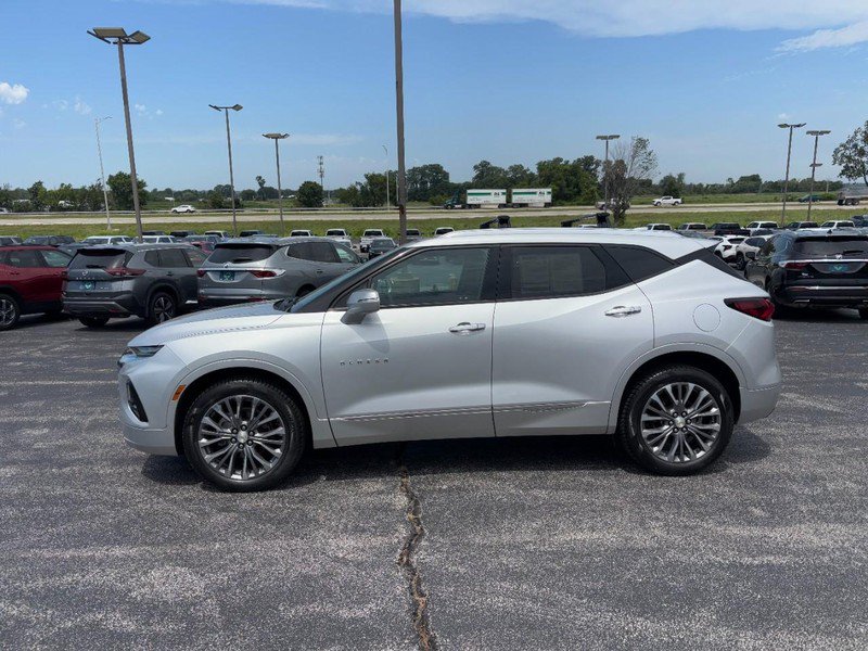 Certified 2020 Chevrolet Blazer Premier AWD/4WD image 2