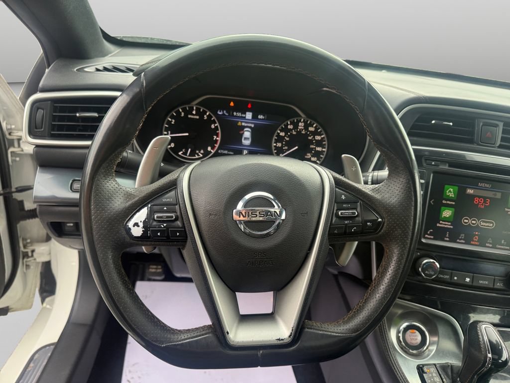 Used 2019 Nissan Maxima SR w/ Premium Package FWD image 11