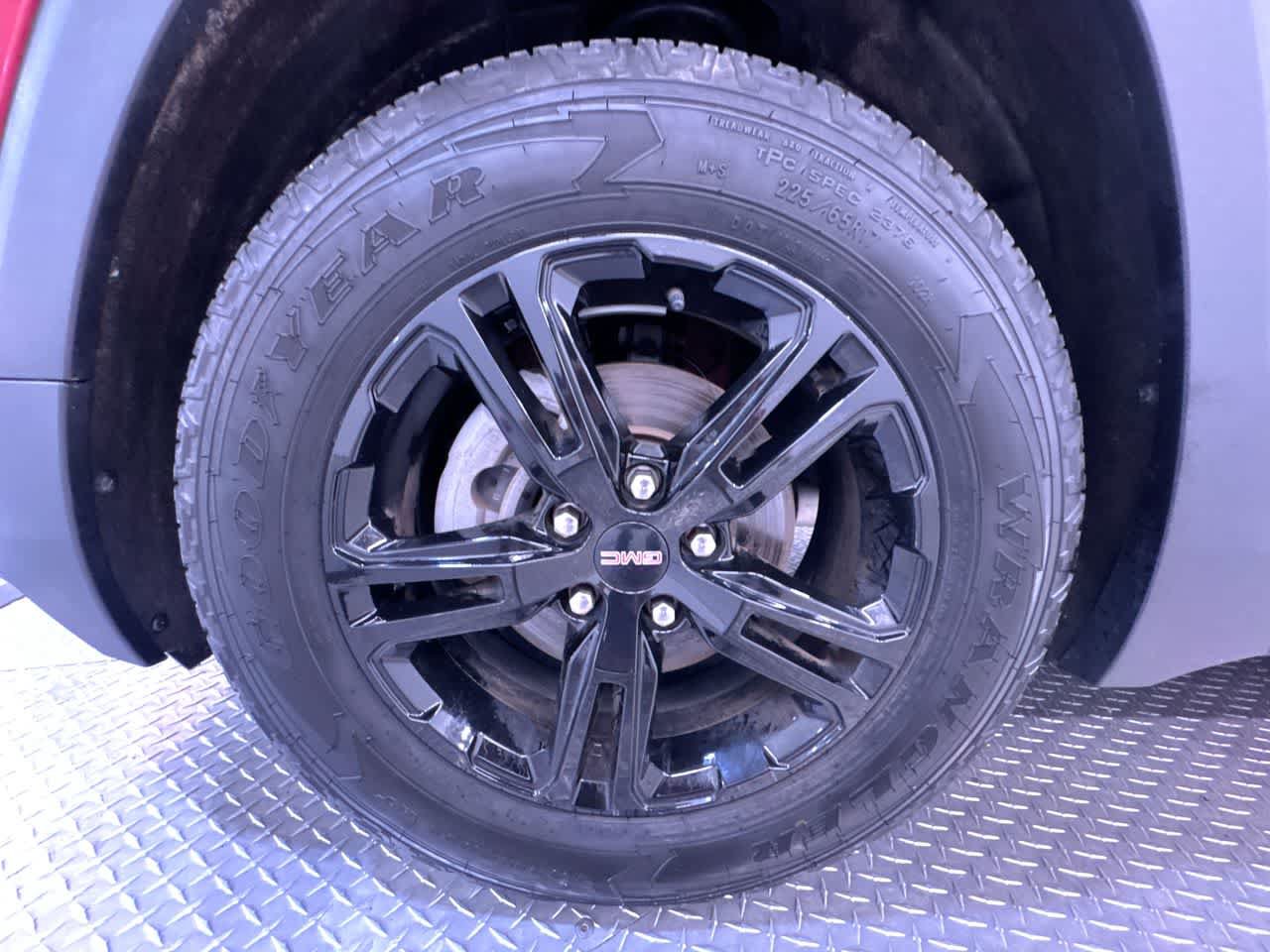 Used 2024 GMC Terrain AT4 AWD/4WD image 10