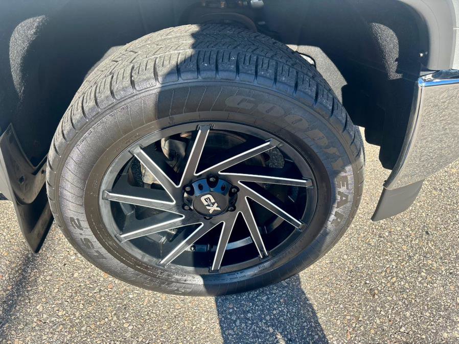 Used 2018 GMC Sierra 1500 SLT w/ SLT Premium Package image 32