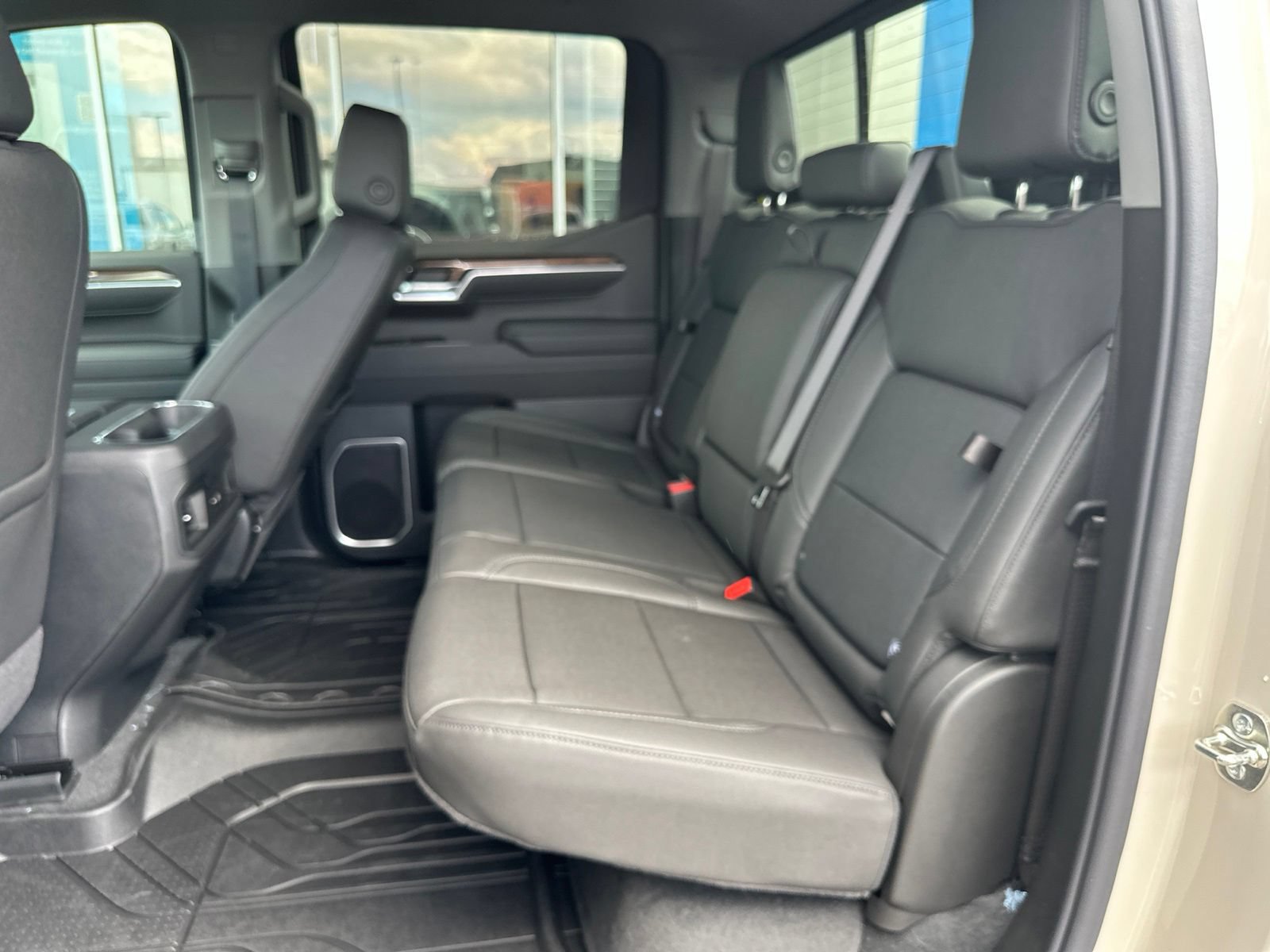 New 2026 Chevrolet Silverado 1500 RST w/ Convenience Package II AWD/4WD image 14