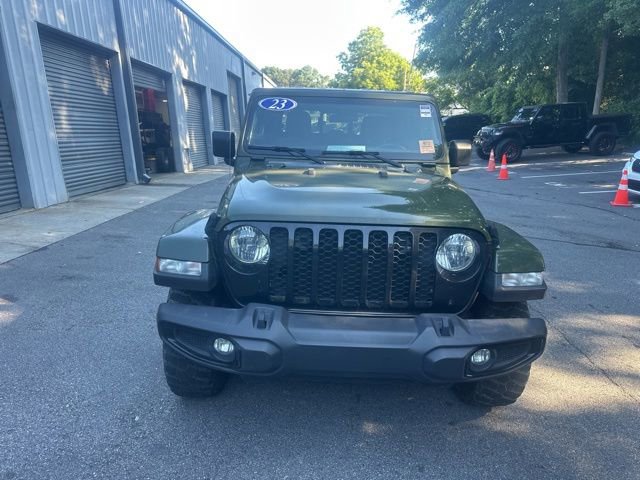 Used 2023 Jeep Gladiator Sport AWD/4WD image 8