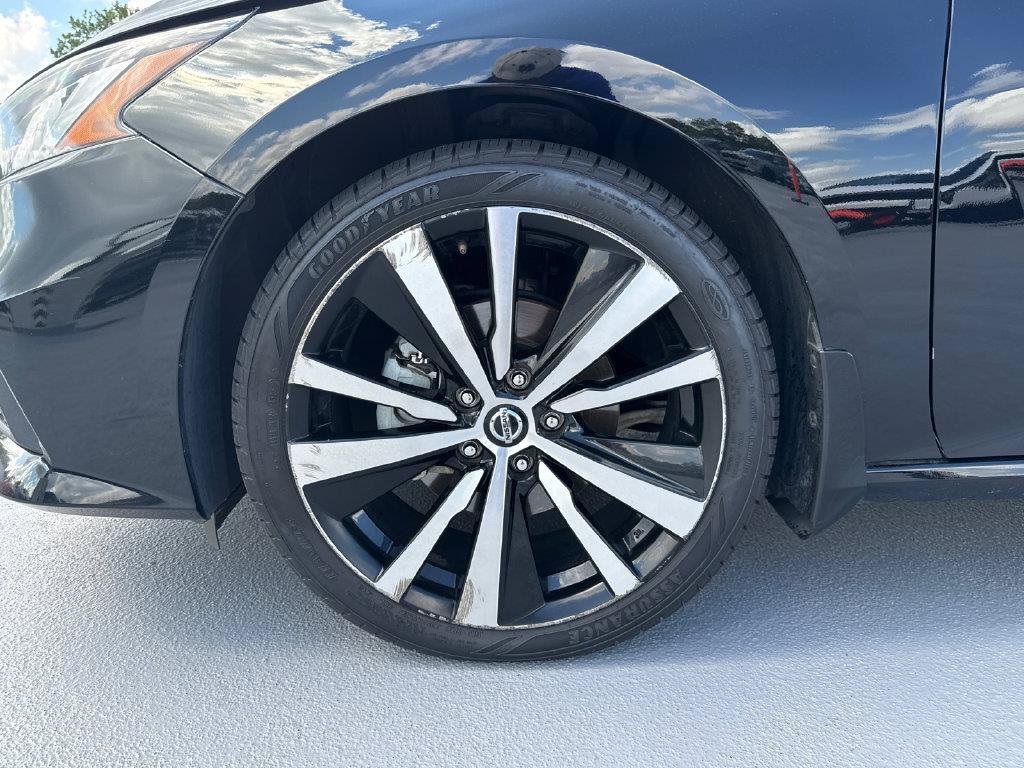 Used 2021 Nissan Altima 2.5 SR AWD/4WD image 11