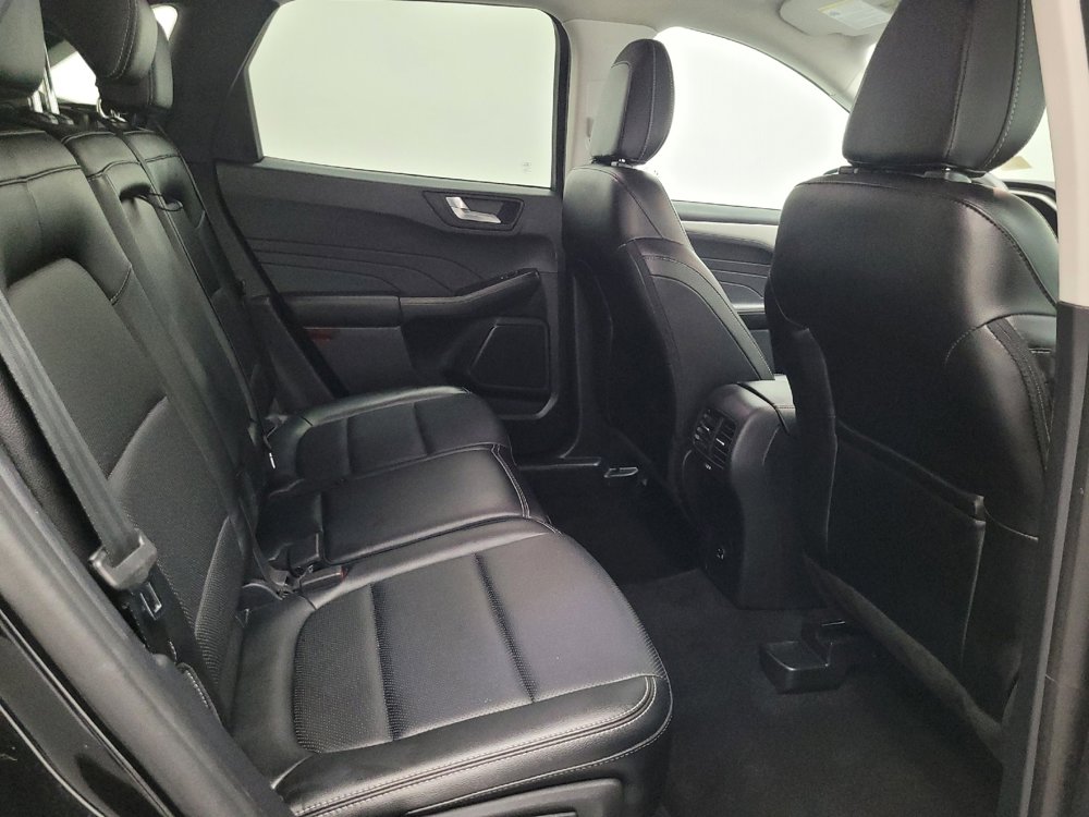 Used 2022 Ford Escape SEL FWD image 19