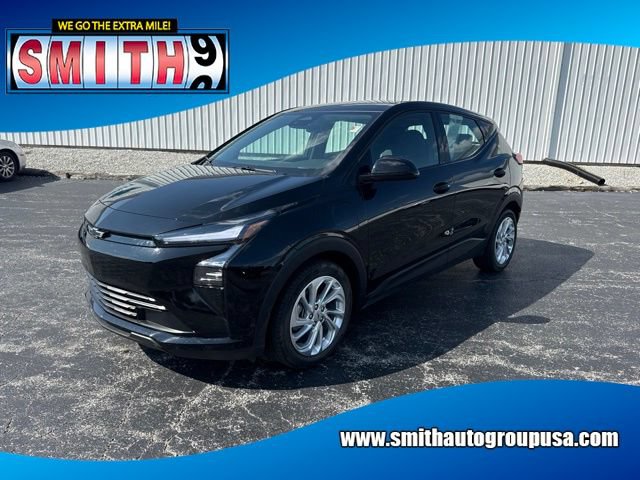 Certified 2027 Chevrolet Bolt LT w/ Comfort Package FWD image 1