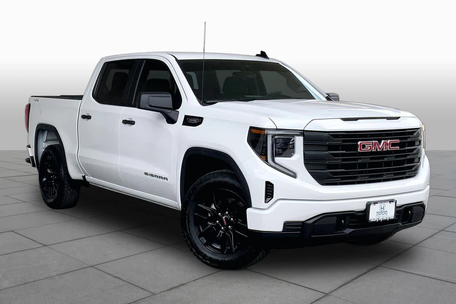 Used 2026 GMC Sierra 1500 Pro w/ Graphite Edition AWD/4WD image 3