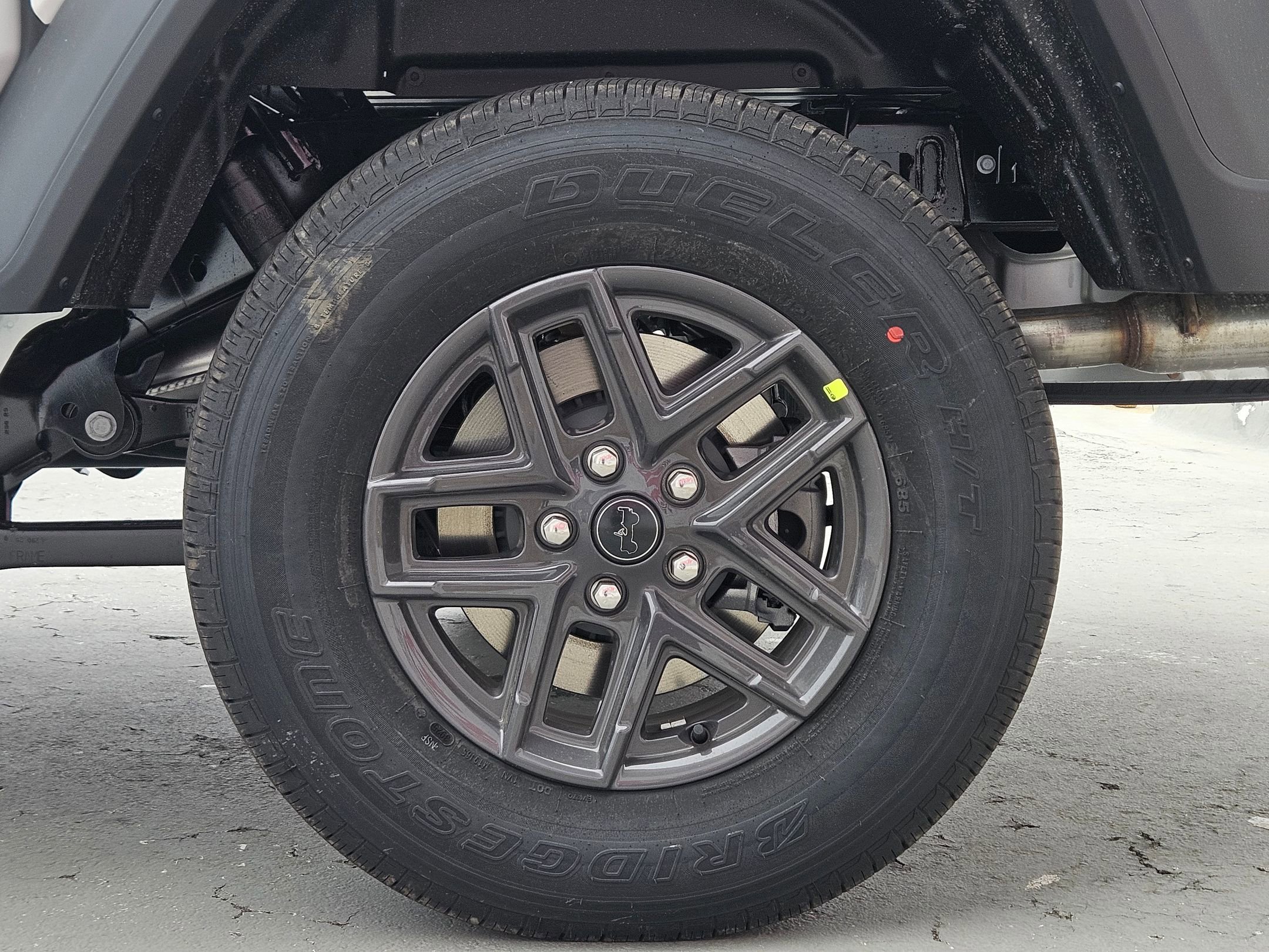 New 2026 Jeep Gladiator Sport image 25