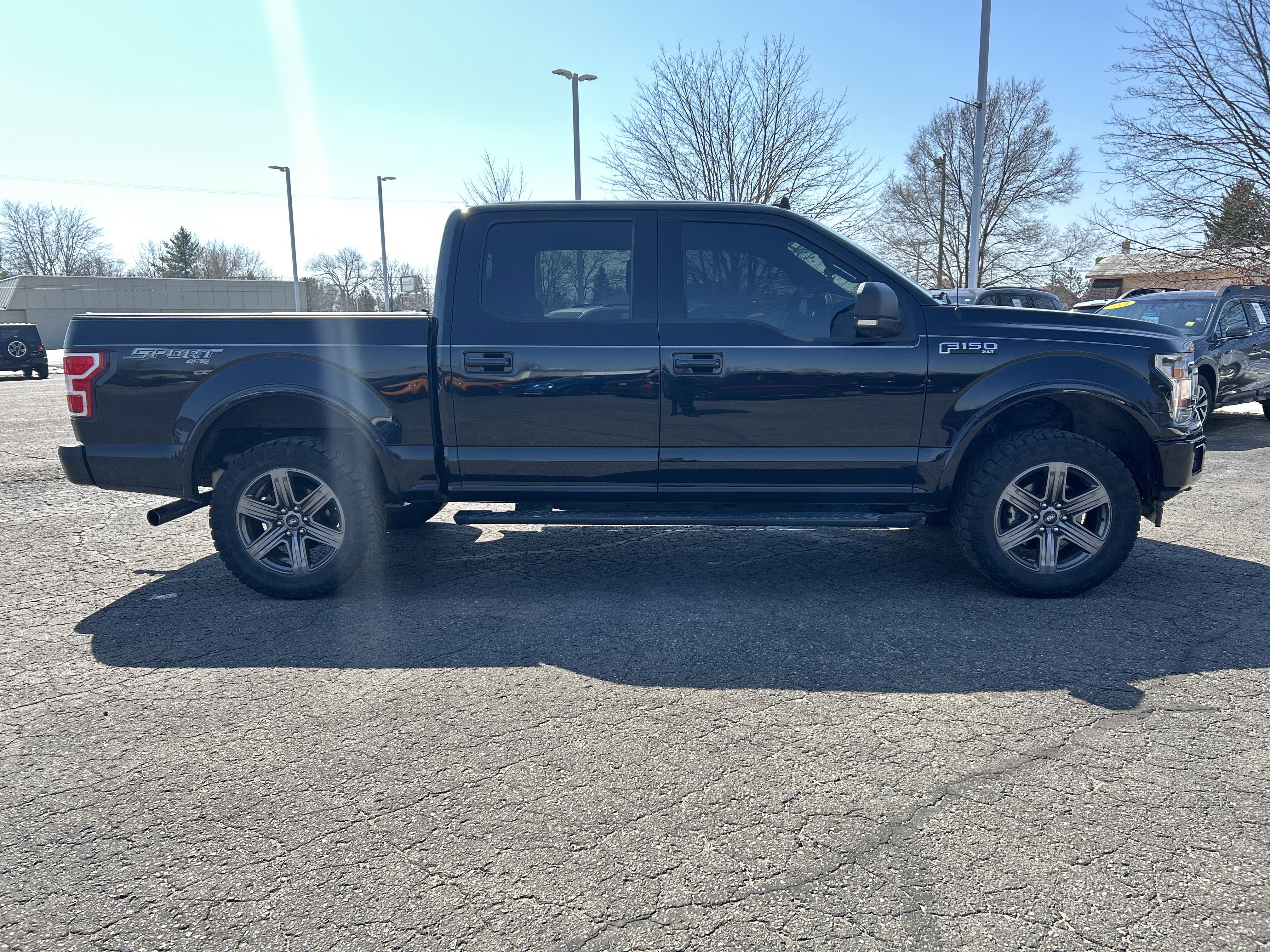 Used 2020 Ford F150 XLT w/ Equipment Group 302A Luxury image 2