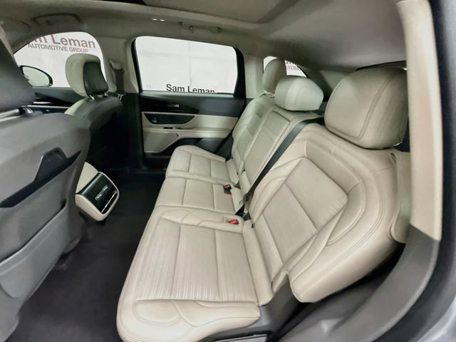 Used 2025 Lincoln Nautilus Reserve AWD/4WD image 26