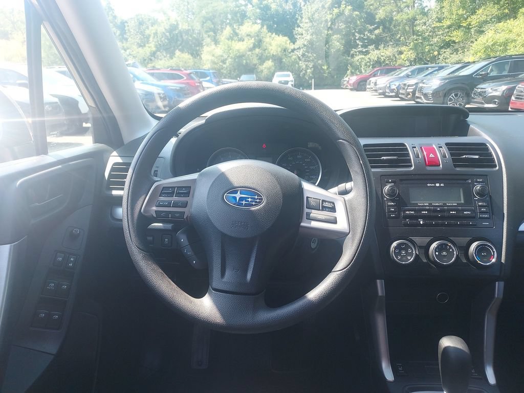 Used 2015 Subaru Forester 2.5i Premium w/ All-Weather Package AWD/4WD image 10