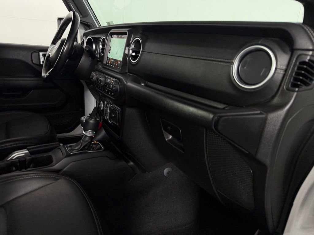 Used 2022 Jeep Wrangler Unlimited Sahara w/ LED Lighting Group image 32