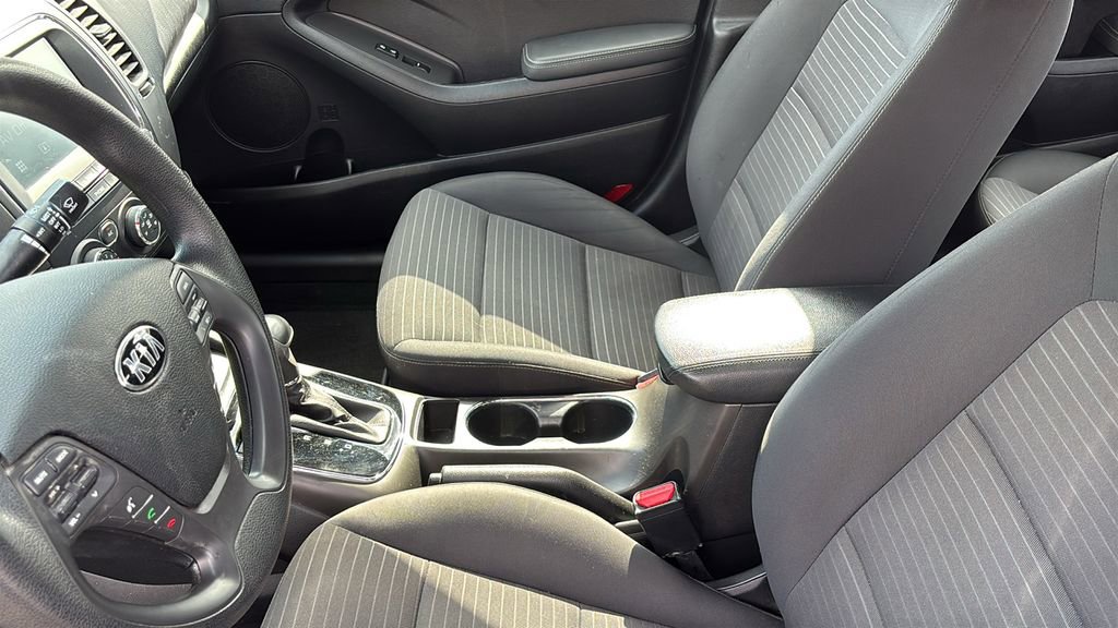 Used 2018 Kia Forte LX w/ LX Popular Package image 24