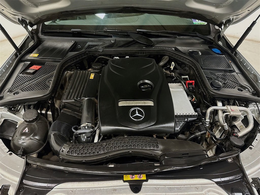 Used 2015 Mercedes-Benz C 300 4MATIC Sedan image 35