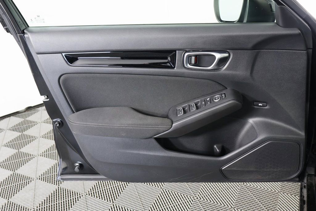 Used 2022 Honda Civic EX image 10