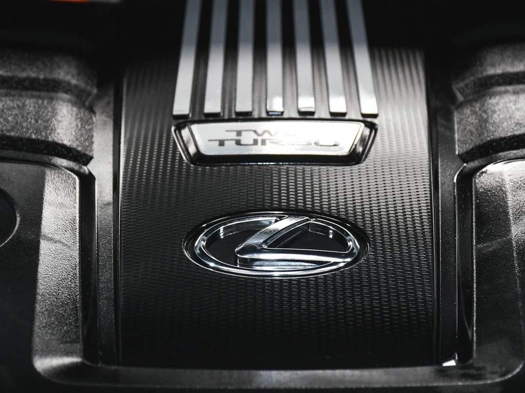 Used 2025 Lexus LX 700h F Sport AWD/4WD image 92