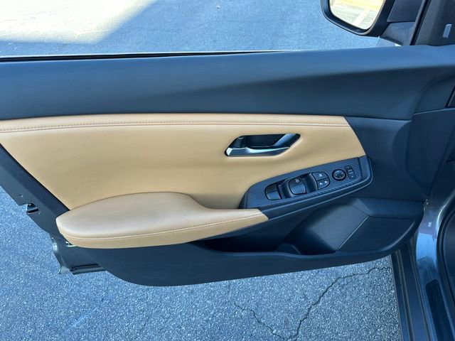 Used 2021 Nissan Sentra SV w/ SV Premium Package image 13