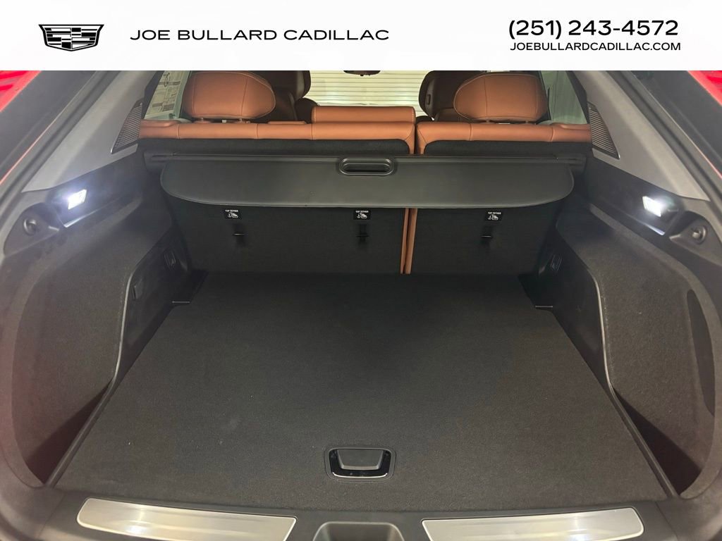 New 2025 Cadillac Optiq Sport 2 image 20