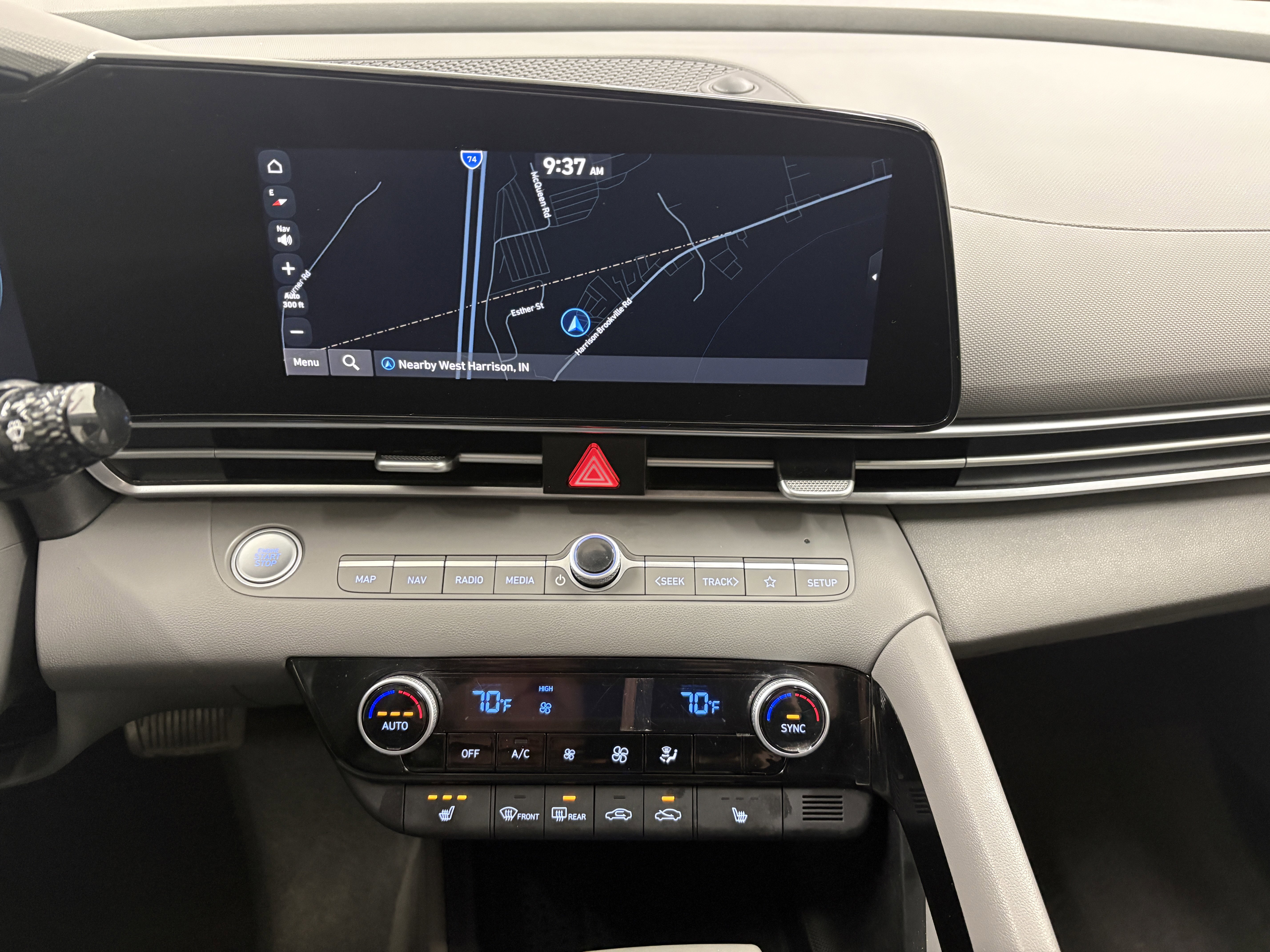 Used 2023 Hyundai Elantra SEL w/ Convenience Package FWD image 13