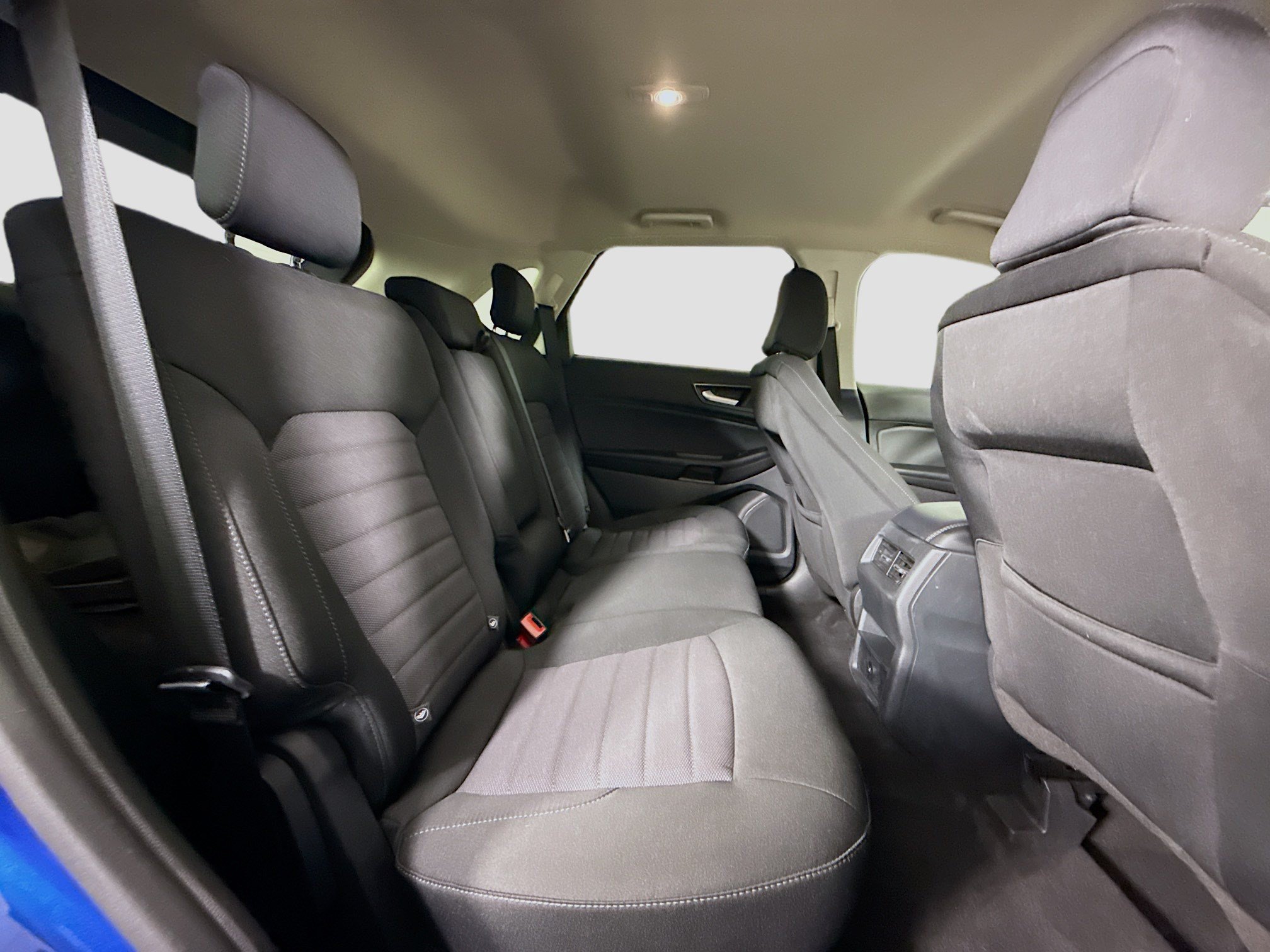Used 2024 Ford Edge SE AWD/4WD image 27