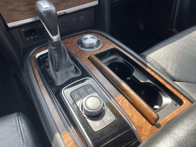 Used 2024 Nissan Armada SL image 23