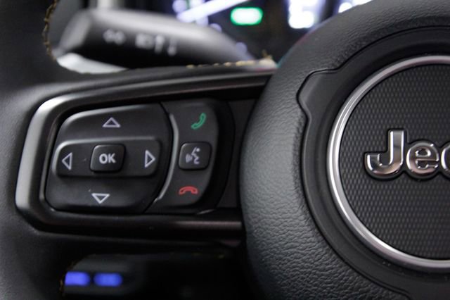 Used 2024 Jeep Wrangler Unlimited image 24