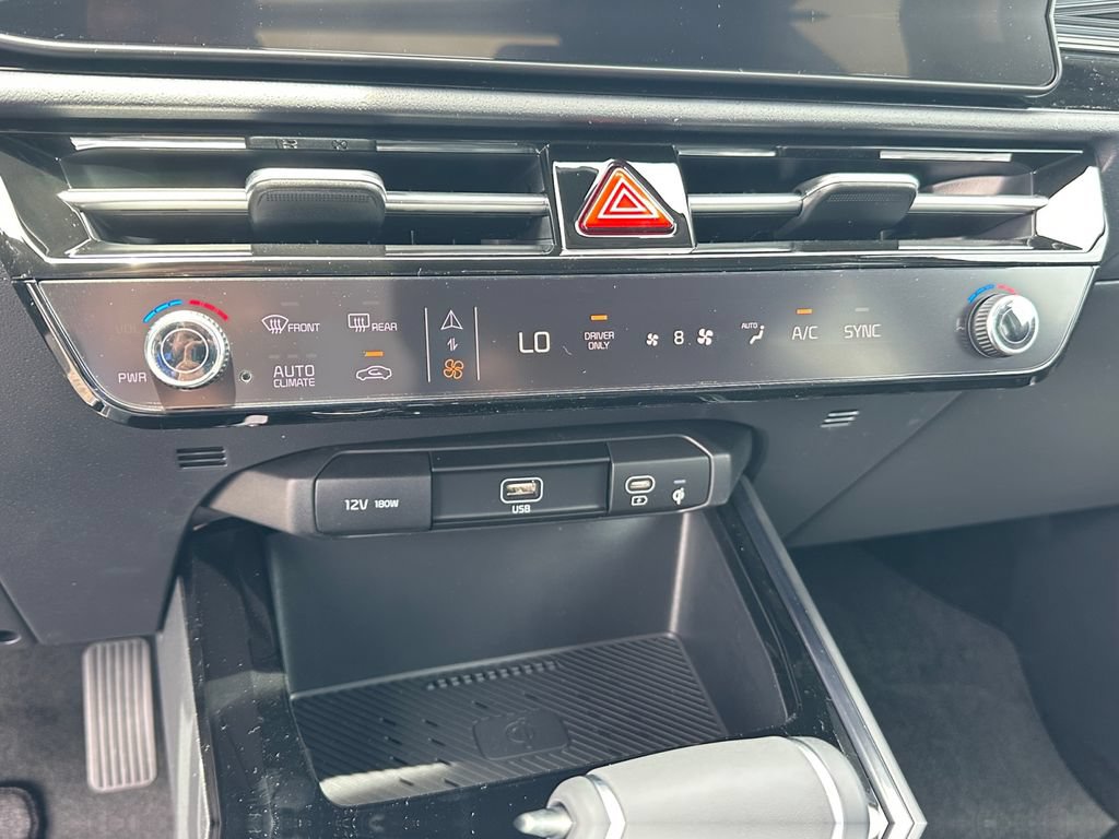 New 2026 Kia Niro EX FWD image 21