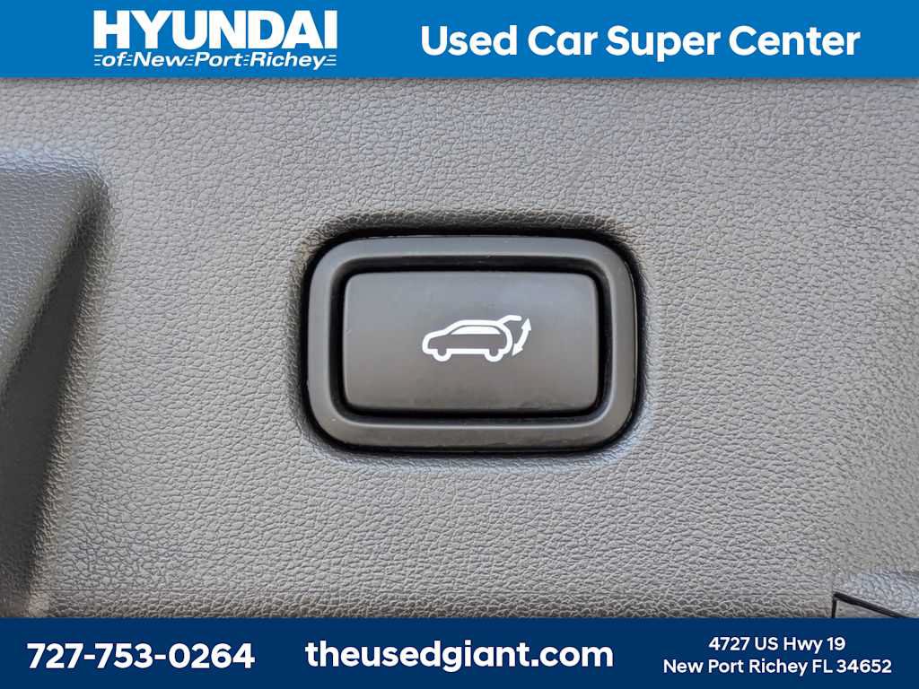 Certified 2023 Hyundai Tucson SEL w/ Winter Package FWD image 13