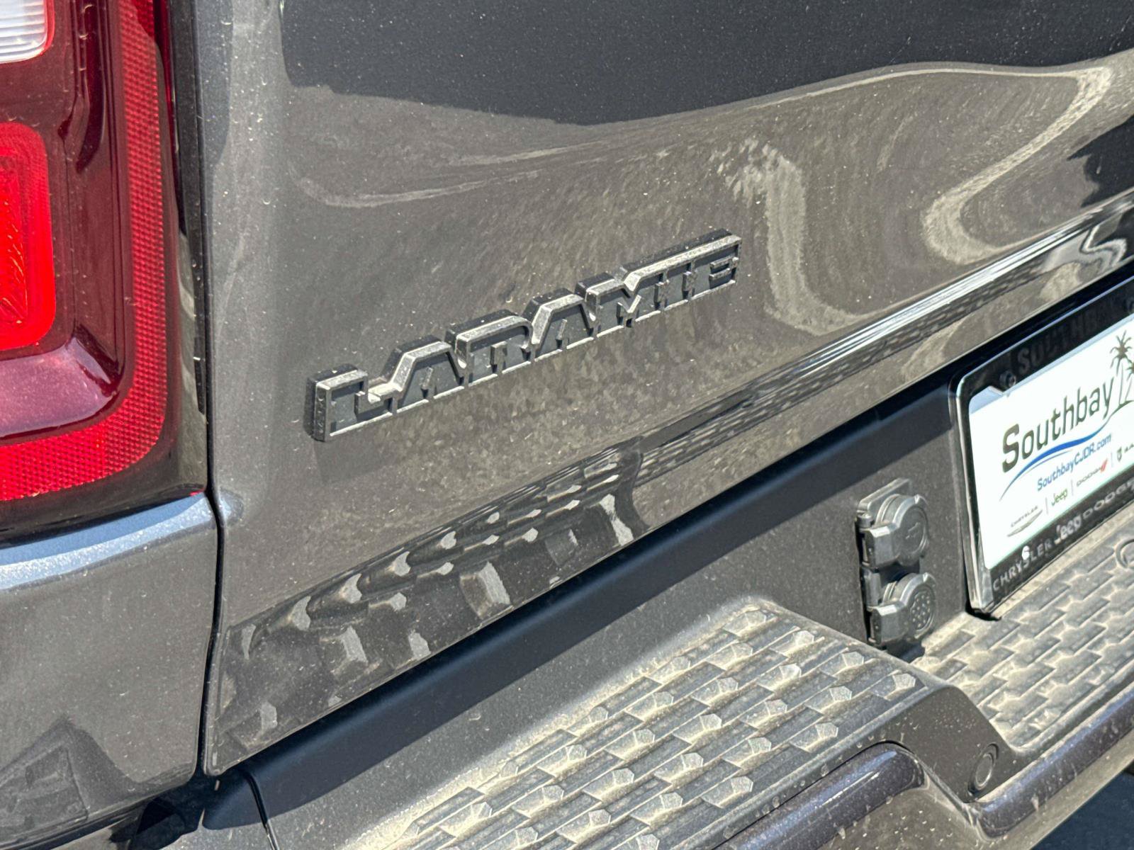 New 2026 RAM 1500 Laramie w/ Night Edition AWD/4WD image 7