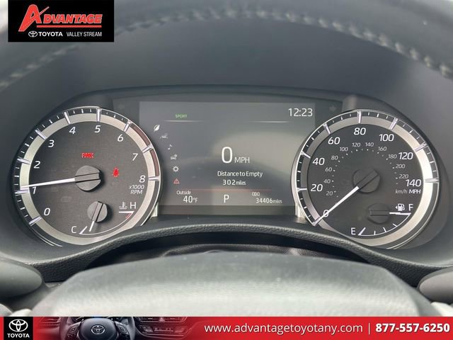 Used 2023 Toyota Highlander XLE image 30